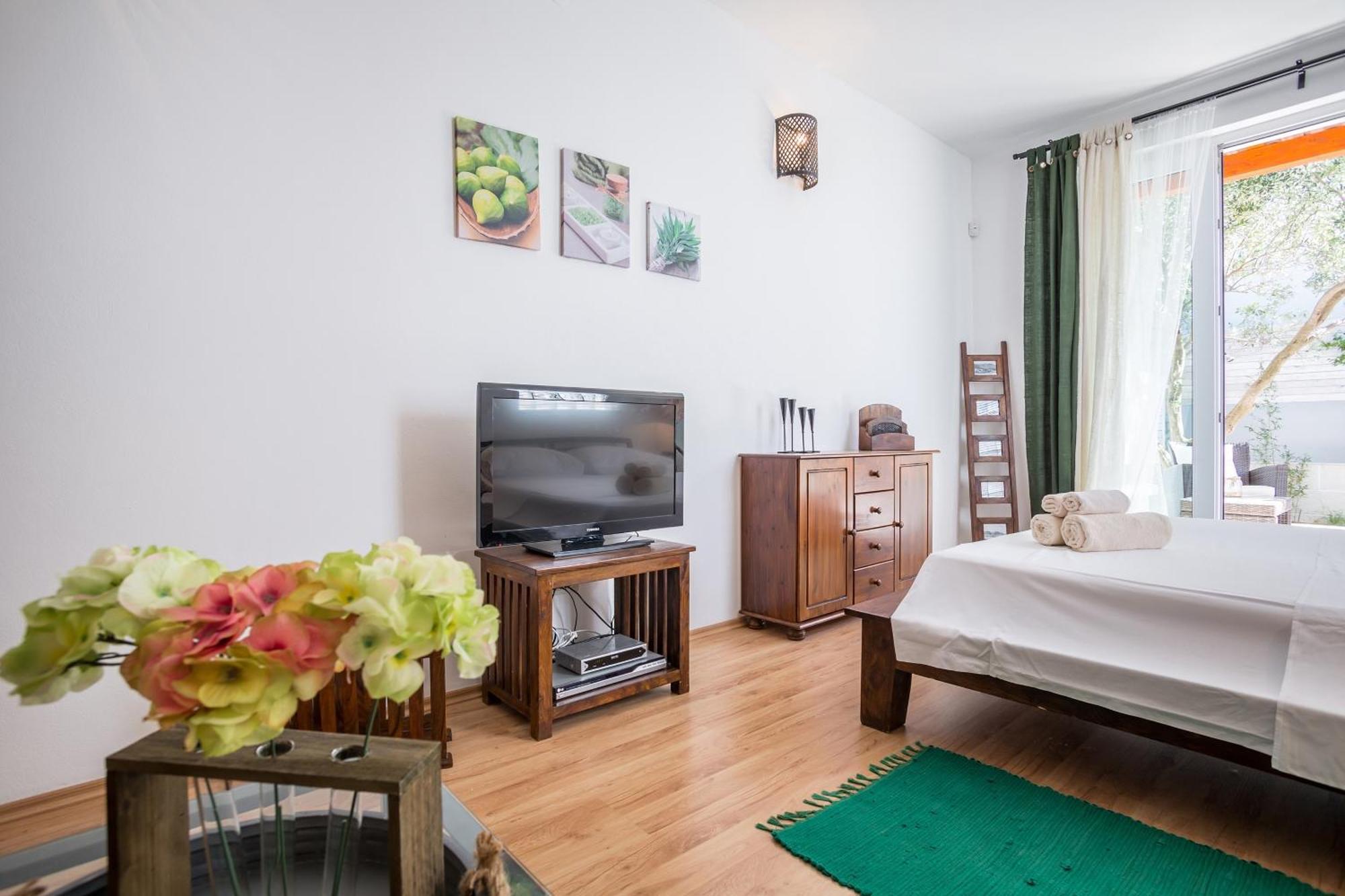 Zlatni Bol Apartments Habitación foto